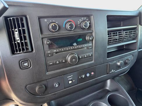 Used 2016 Chevrolet Express 3500 LT w/ LT Preferred Equipment Group image 12