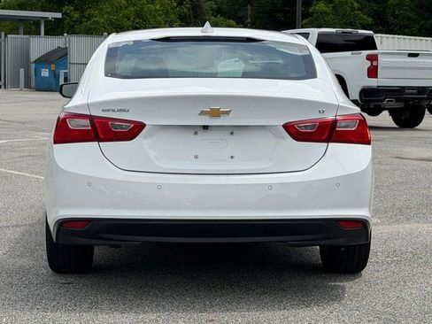 Used 2024 Chevrolet Malibu LT FWD image 3
