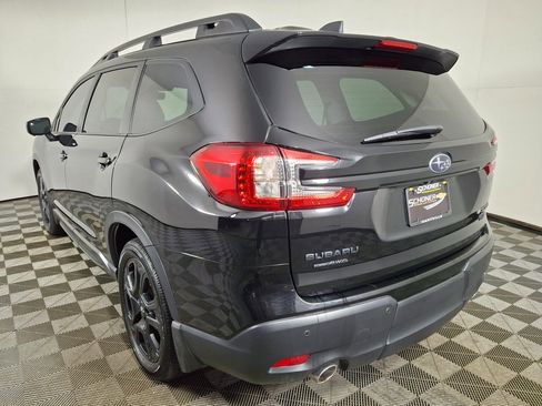 Used 2023 Subaru Ascent Onyx Edition Limited image 3