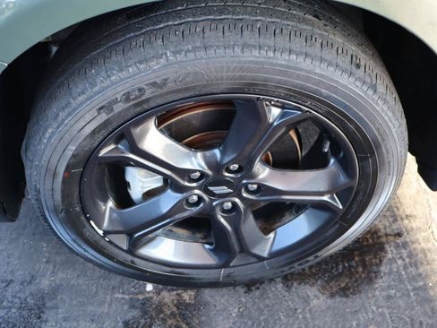 Used 2018 Dodge Journey Crossroad AWD/4WD image 27