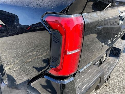 New 2026 Toyota Tacoma SR5 AWD/4WD image 14