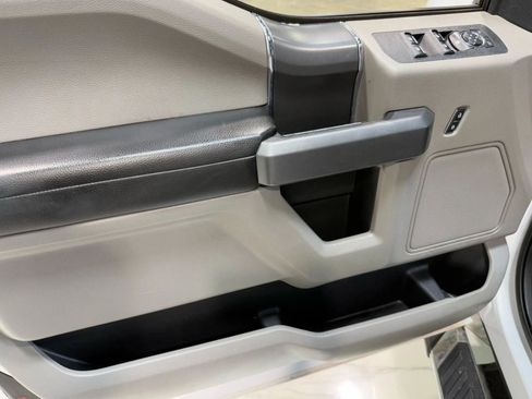 Used 2018 Ford F150 XLT w/ Equipment Group 302A Luxury image 13