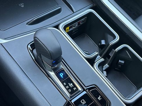New 2026 Lexus TX 500h AWD image 22