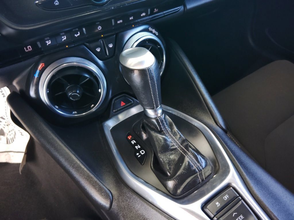 Used 2018 Chevrolet Camaro LT w/ RS Package RWD image 18