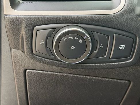 Used 2022 Ford Edge SE AWD/4WD image 26