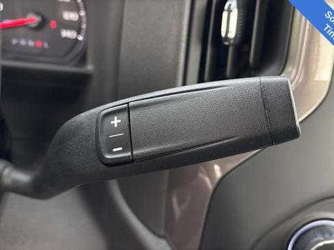 Used 2025 Chevrolet Silverado 1500 W/T image 32
