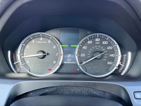 Used 2020 Acura TLX image 25