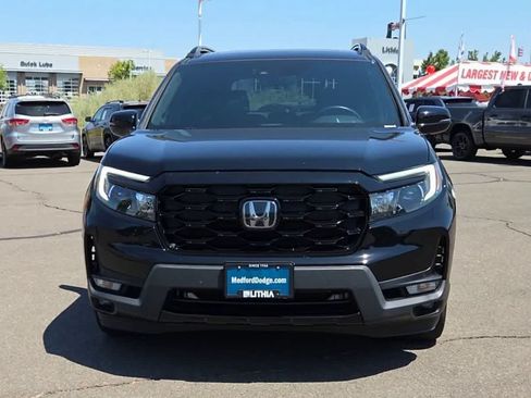 Used 2023 Honda Passport Elite image 3