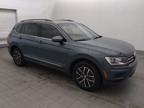 Used 2021 Volkswagen Tiguan SE FWD image 11