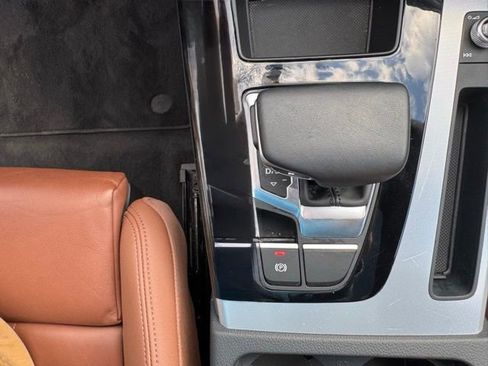 Certified 2023 Audi Q5 2.0T Premium w/ Convenience Package image 17