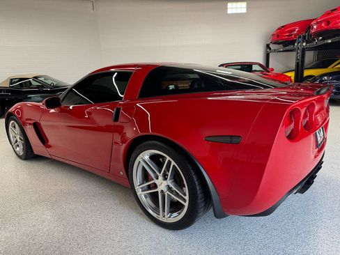 Used 2007 Chevrolet Corvette Z06 w/ Preferred Equipment Group RWD image 9