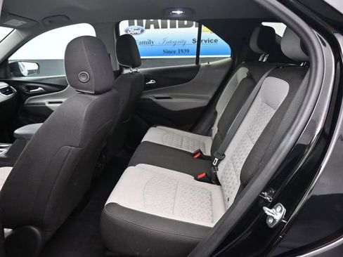 Used 2024 Chevrolet Equinox LT image 10