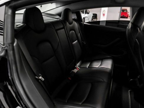 Used 2019 Tesla Model 3 Standard Range Plus image 33
