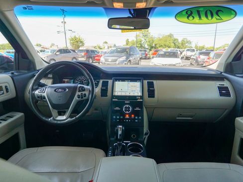 Used 2018 Ford Flex Limited AWD/4WD image 16