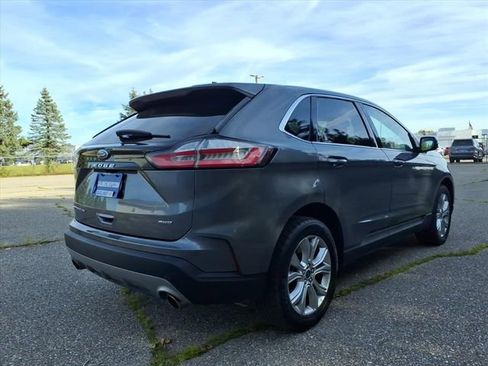 Used 2022 Ford Edge Titanium image 7