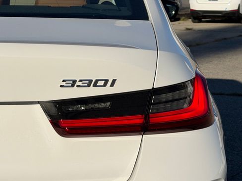 New 2026 BMW 330i Sedan w/ Convenience Package image 10