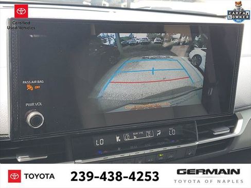 Certified 2025 Toyota Sienna XLE FWD image 27