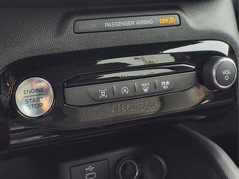 New 2026 Ford Escape ST-Line w/ Tech Pack #1 FWD image 9