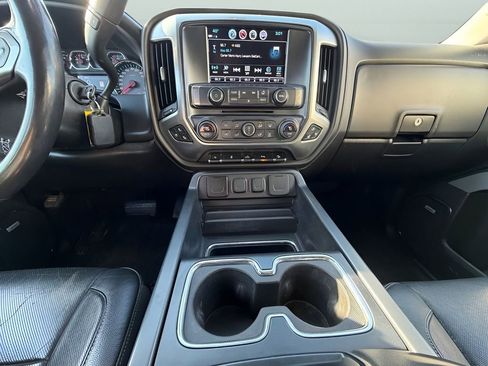 Used 2018 Chevrolet Silverado 1500 LTZ Z71 w/ LTZ Plus Package image 15