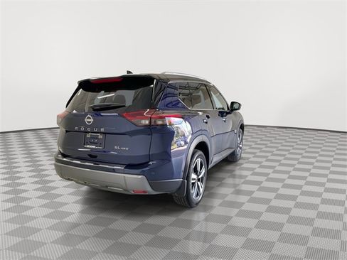 Certified 2024 Nissan Rogue SL image 11