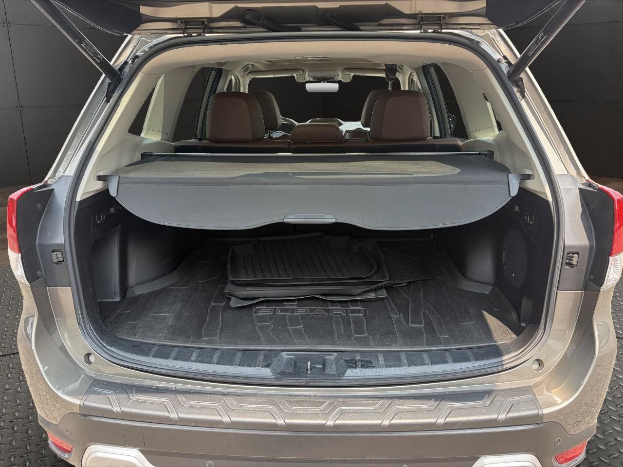 Used 2020 Subaru Forester Touring AWD/4WD image 25
