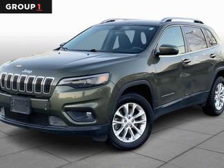 Used 2019 Jeep Cherokee Latitude w/ Popular Appearance Group video 1