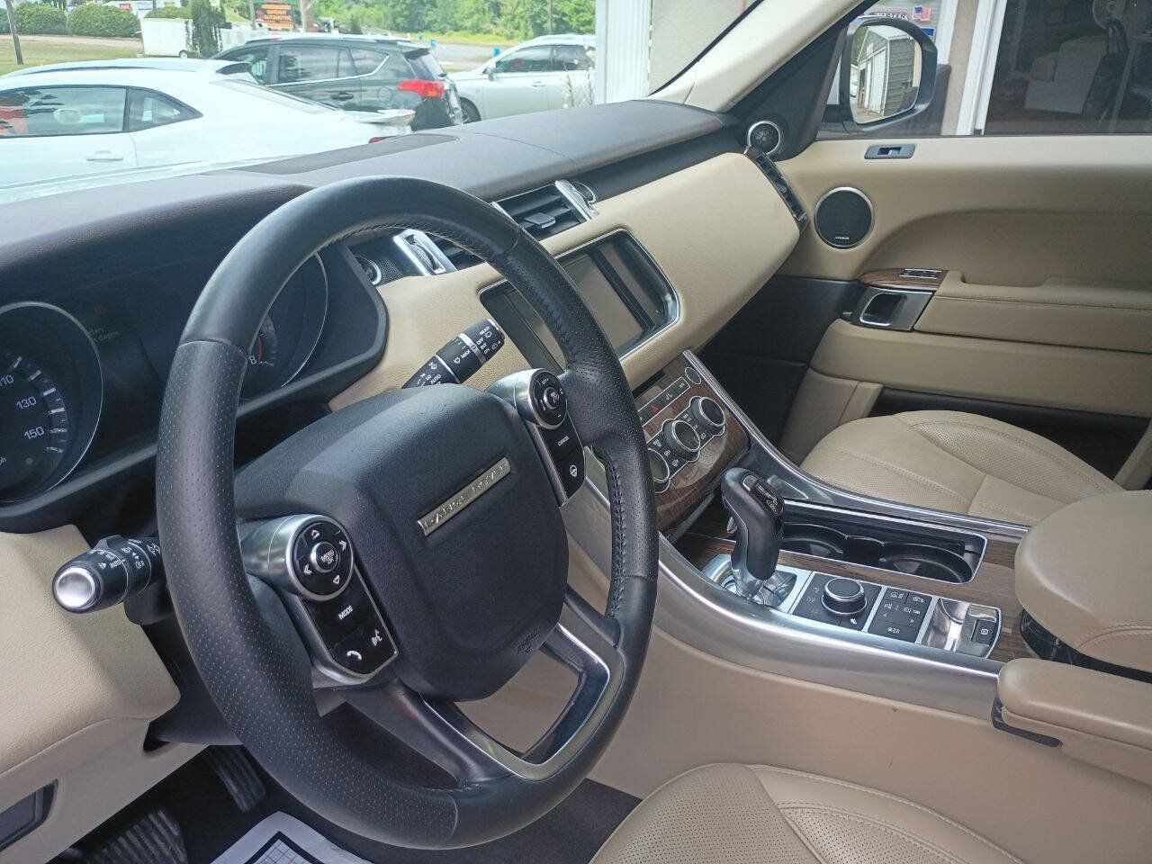 Used 2014 Land Rover Range Rover Sport HSE AWD/4WD image 12