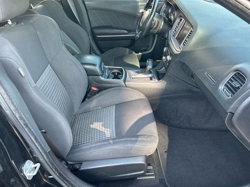 Used 2019 Dodge Charger GT RWD image 42