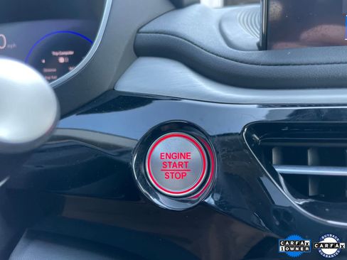 Certified 2025 Acura MDX FWD w/ Technology Package image 21