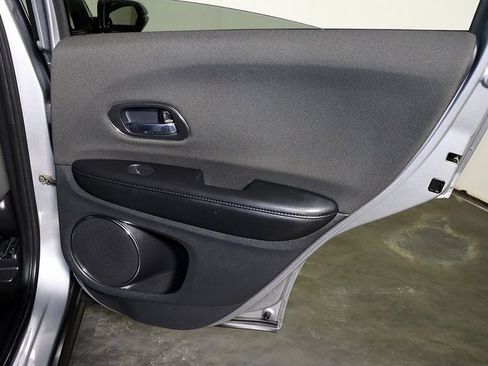 Used 2022 Honda HR-V EX image 28