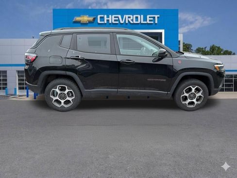 Used 2022 Jeep Compass Trailhawk w/ Trailhawk Elite Group AWD/4WD image 9
