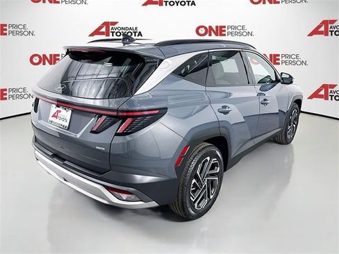 Used 2025 Hyundai Tucson Limited image 7