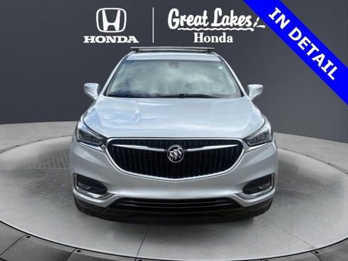 Used 2019 Buick Enclave Essence FWD image 8