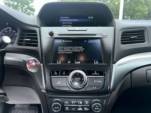 Used 2019 Acura ILX FWD image 23
