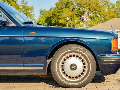Used 1996 Rolls-Royce Silver Dawn RWD image 11