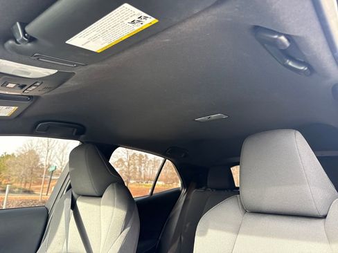 Used 2020 Toyota Corolla SE image 22