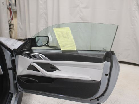 Used 2021 BMW M4 Competition w/ M Carbon Exterior Package RWD image 26