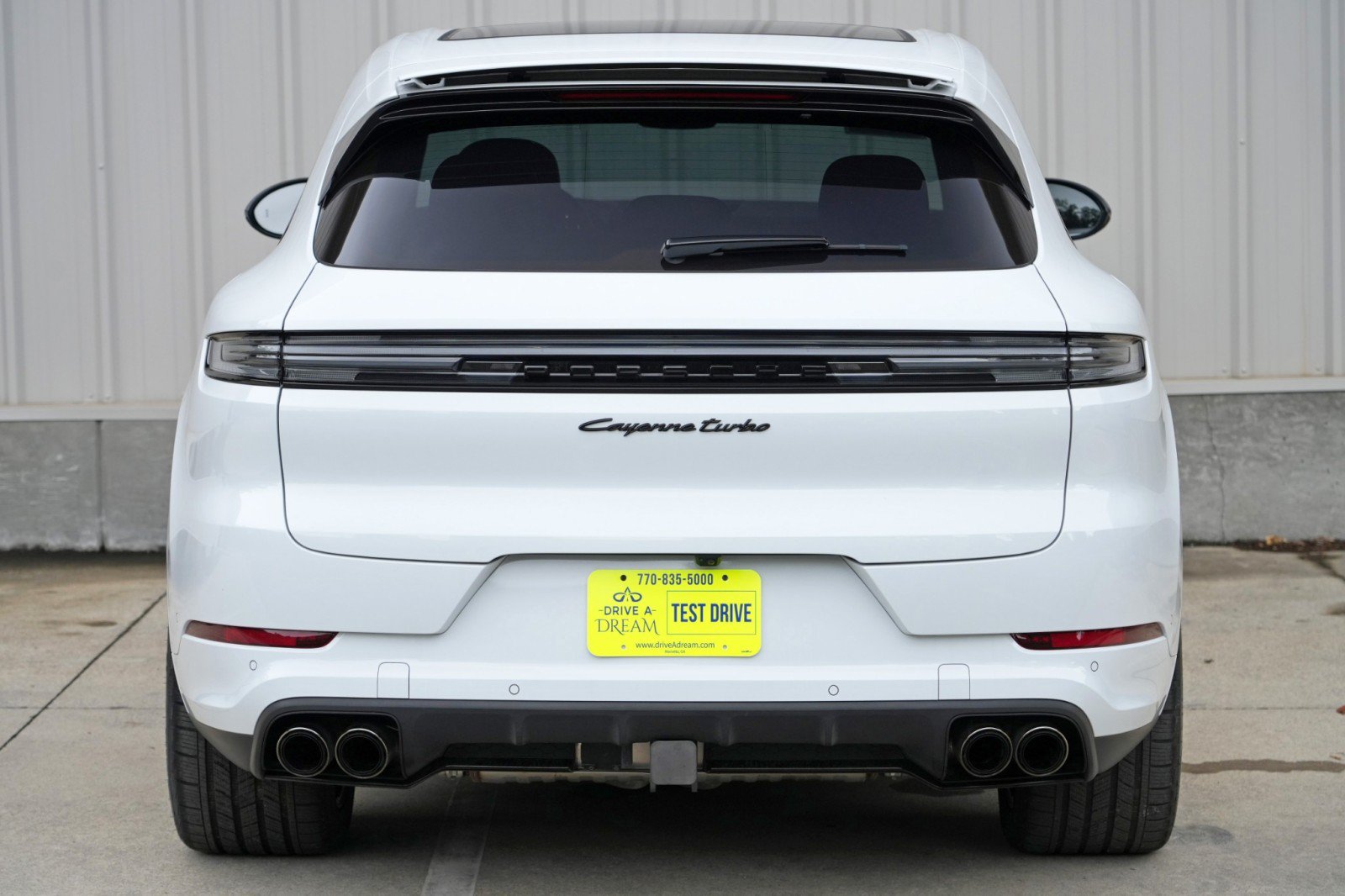 Used 2024 Porsche Cayenne Turbo AWD/4WD image 59