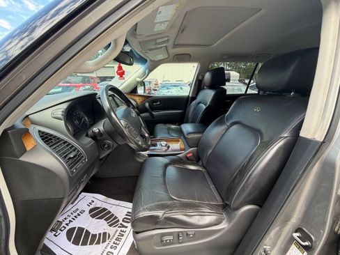 Used 2011 INFINITI QX56 4WD w/ Theater Pkg image 9