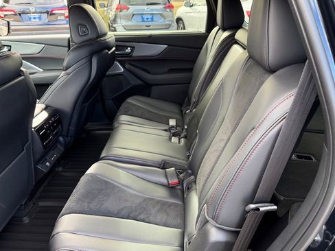 Certified 2025 Acura MDX A-Spec image 13