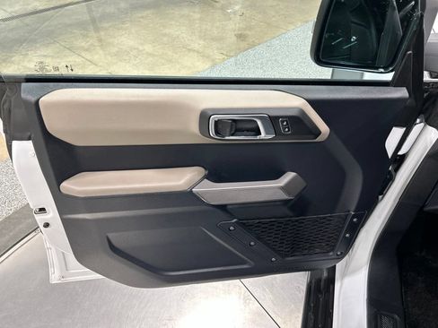 Certified 2023 Ford Bronco Wildtrak AWD/4WD image 15