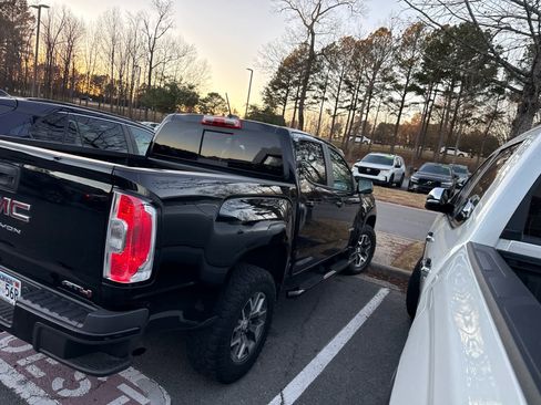 Used 2022 GMC Canyon AT4 w/ Trailering Package image 3