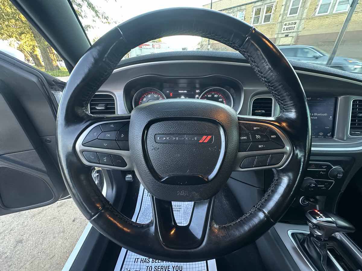 Used 2022 Dodge Charger SXT w/ Plus Group RWD image 14