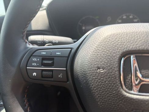 Used 2026 Honda CR-V Sport image 28