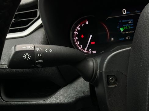 Used 2024 Toyota RAV4 XLE image 36