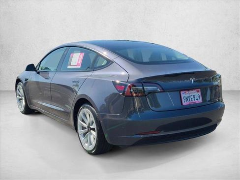 Used 2022 Tesla Model 3 RWD image 8