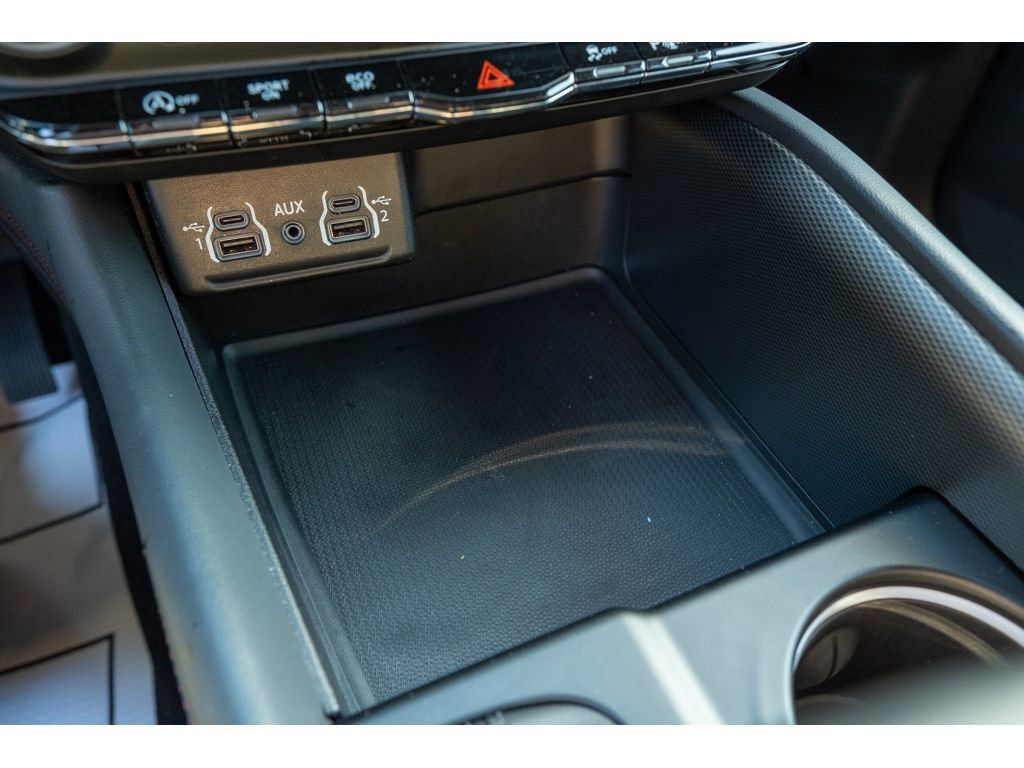 Used 2025 Dodge Durango GT RWD image 26