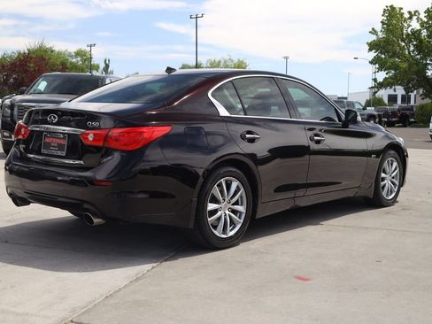 Used 2016 INFINITI Q50 Premium w/ 2.0T Premium Plus Package AWD/4WD image 6