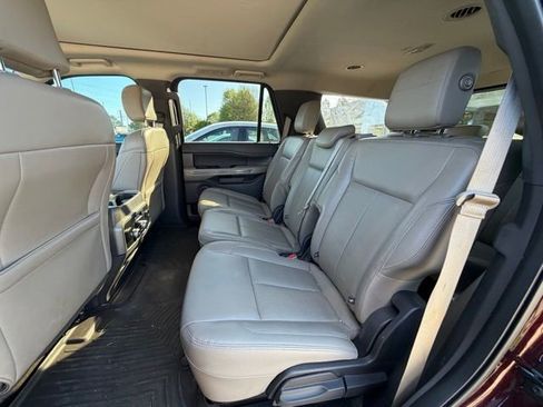 Used 2020 Ford Expedition XLT w/ Equipment Group 202A image 17