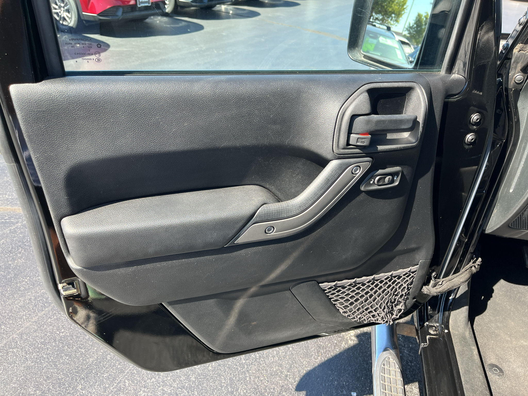 Used 2015 Jeep Wrangler Unlimited Sport w/ Quick Order Package 24S AWD/4WD image 12